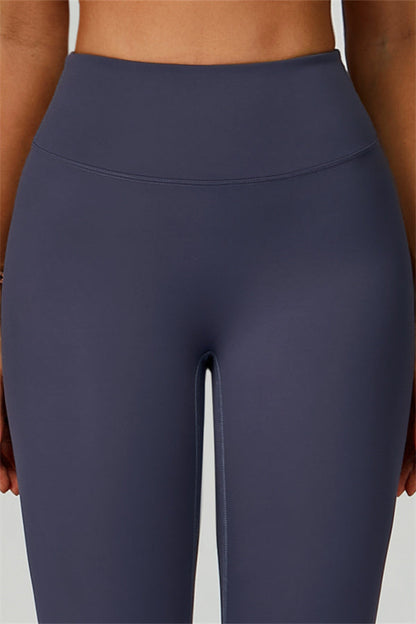 The Thrive Leggings