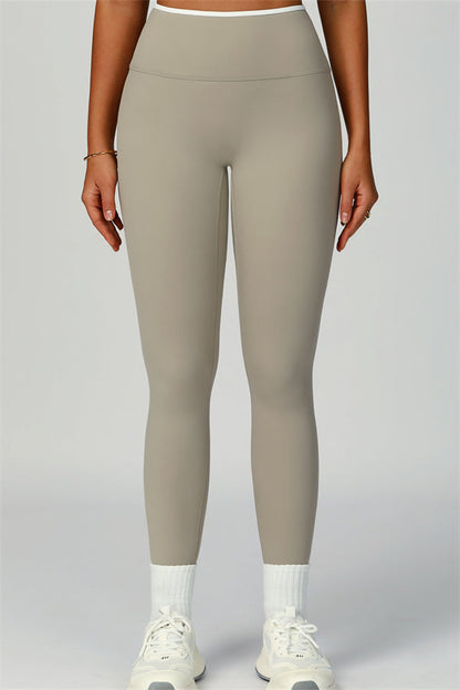 The Quest Tank Leggings 2-Piece Set