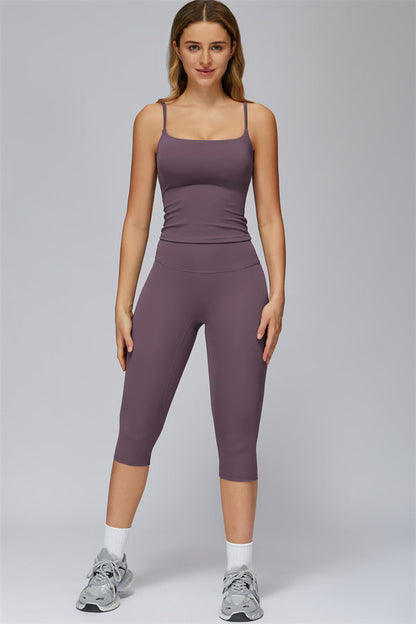 The FlexCore Capri Leggings