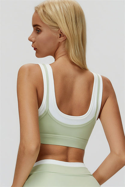 The Canyon Sports Bra Shorts 2-Piece Set