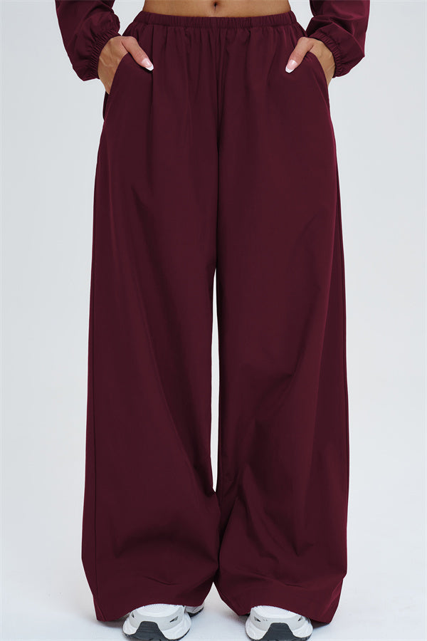 The Svelte UV protection Crop Hoodie Sweatpants 2-Piece Set