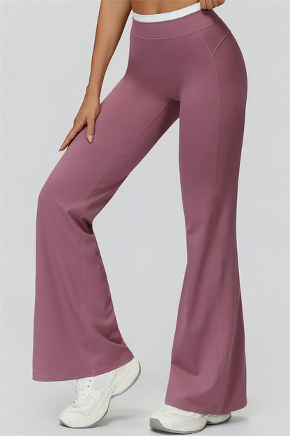 The Canyon Crop Tank Flared Leggings 2-Piece Set