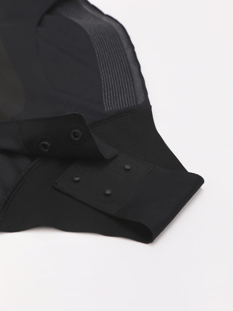 Liquid LYCRA™ V-Neck Light Shaping Bodybriefer