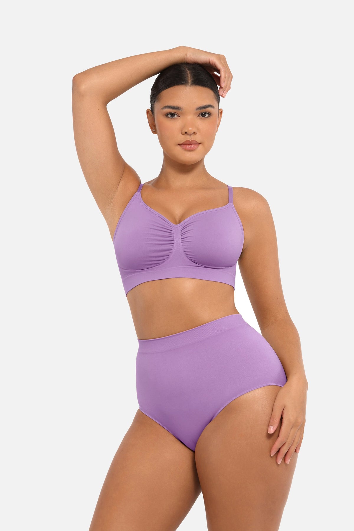 Seamless Mid-Waist Tummy Control Peach-Hip Brief