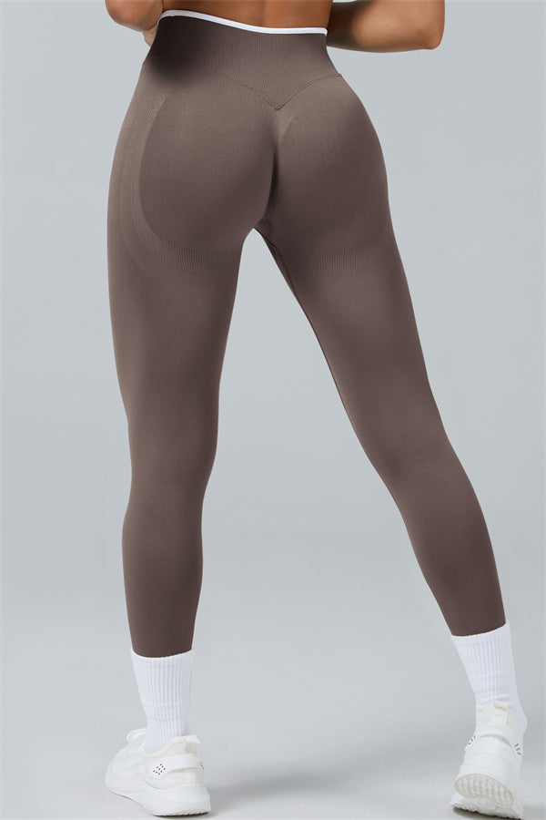 The Elevate Crop Top Leggings 2-Piece Set