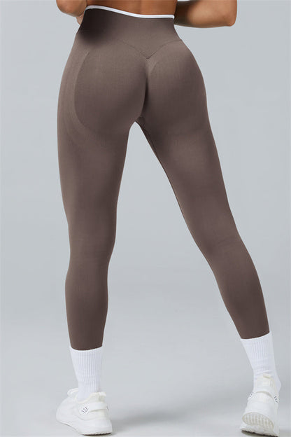 The Elevate Crop Top Leggings 2-Piece Set