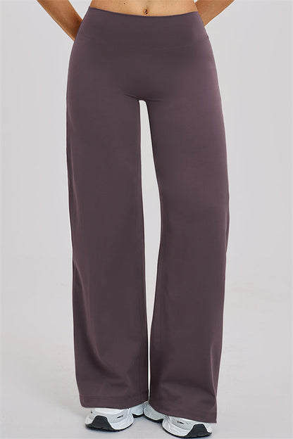 The Dynamic Crop Top Straight Leg Pants 2-Piece Set