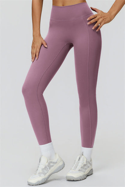 The Fyra Sports Bra Leggings 2-Piece Set