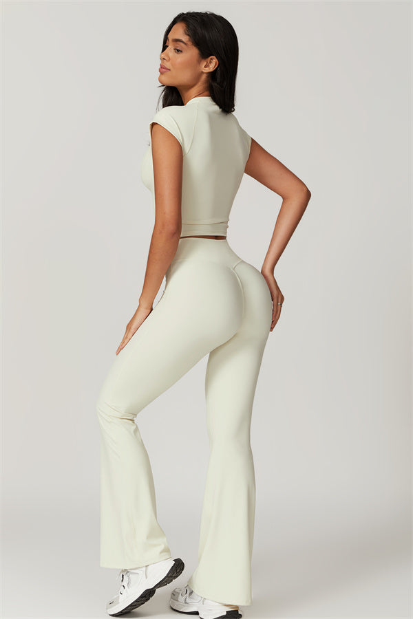 The Sophia T-shirt Flares 2-Piece Set