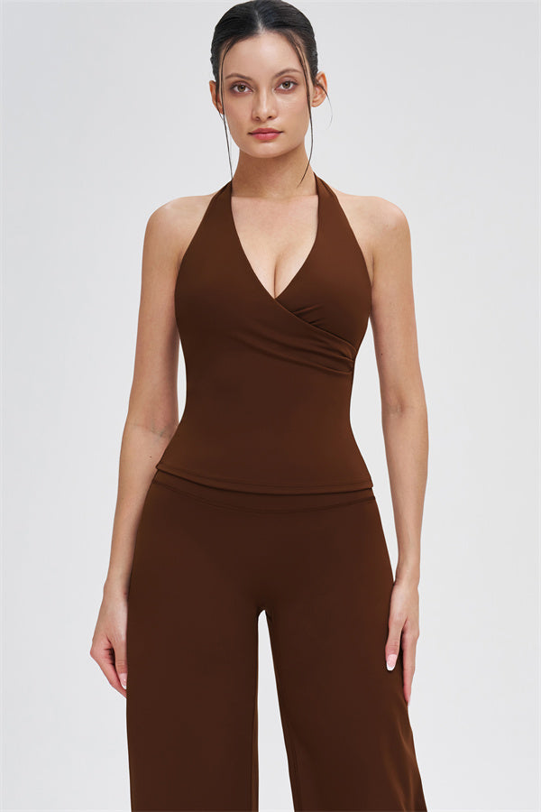 The Stride Crop Top Straight Leg Pants 2-Piece Set