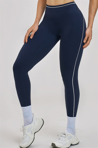 The Unbound Sports Bra Leggings 2-Piece Set