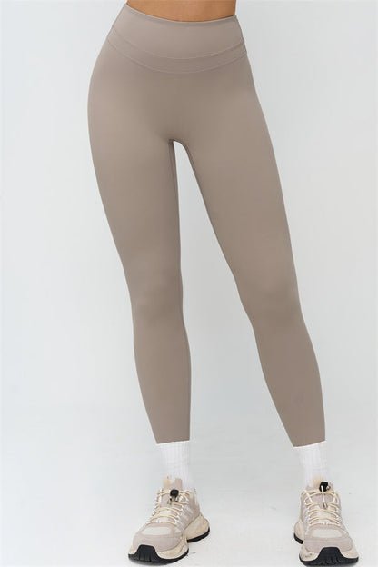 The Stride T-shirt Leggings 2-Piece Set