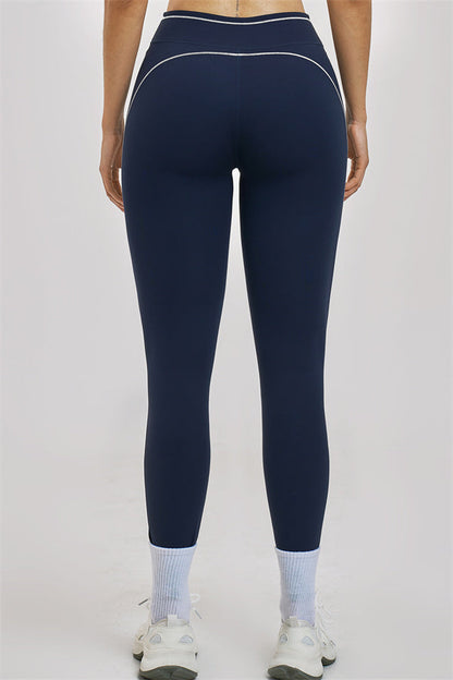 The Unbound Leggings