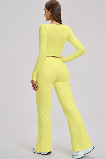 The Stride Flared Leggings