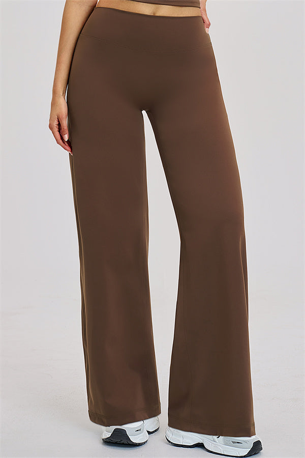 The Dynamic Crop Top Straight Leg Pants 2-Piece Set