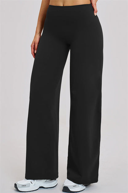 The Dynamic Crop Top Straight Leg Pants 2-Piece Set