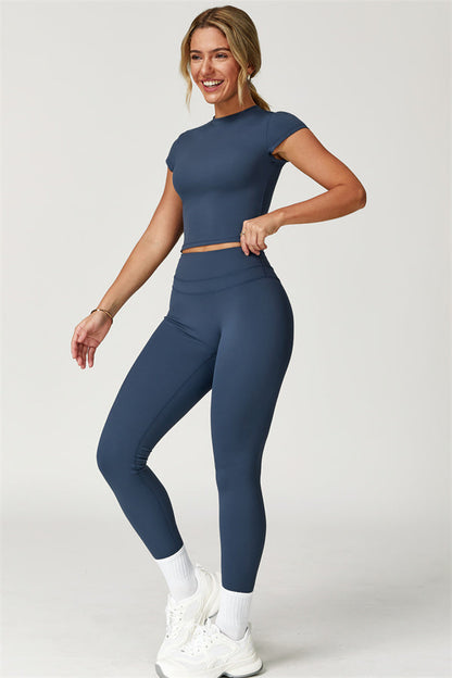 The Enigma T-shirt Leggings 2-Piece Set
