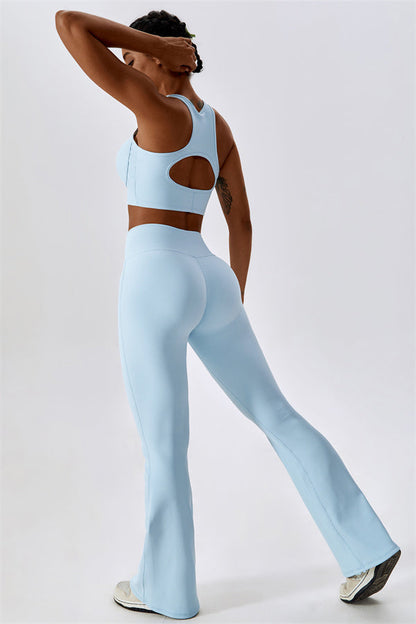 Penelope Sports Bra Flares 2-Piece Set