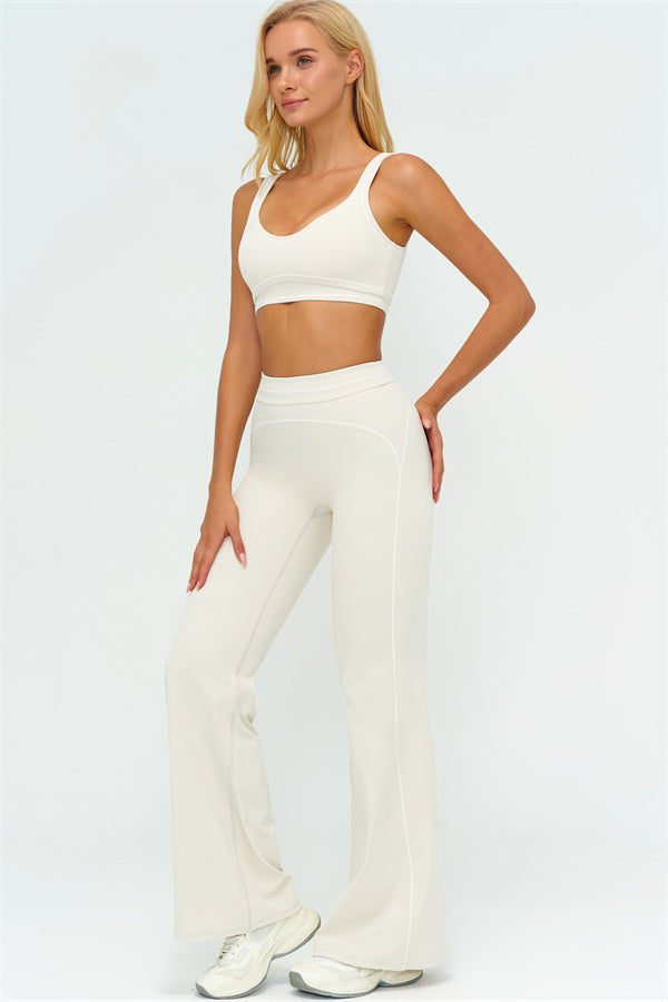 The Amara Sports Bra Flared Leggings 2-Piece Set