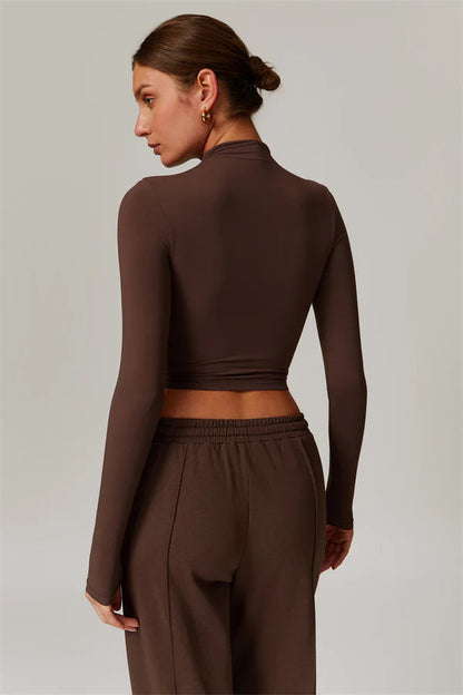 The Motion Crop Top Sweatpants 2-Piece Set