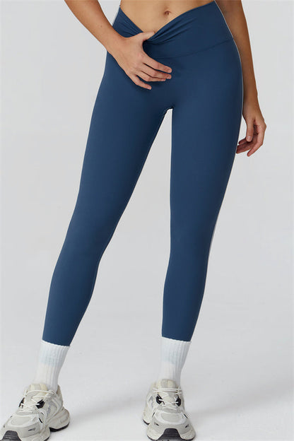 The Venus Zip Top Leggings 2-Piece Set
