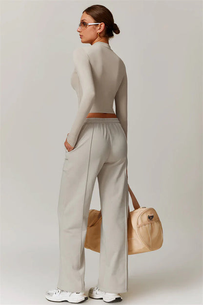 The Motion Crop Top Sweatpants 2-Piece Set