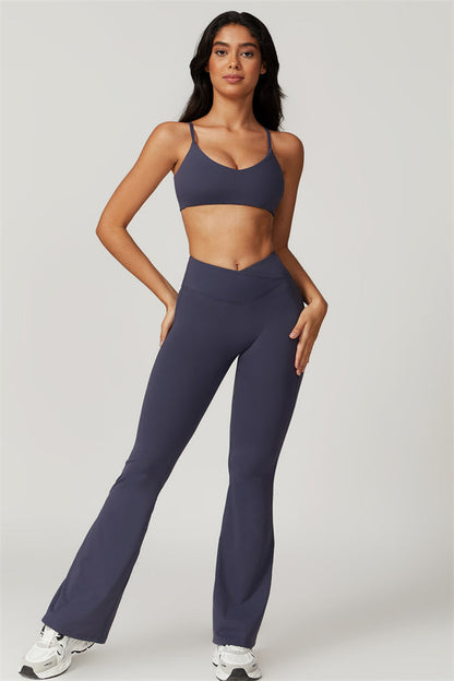 The Sophia Sports Bra Flares 2-Piece Set