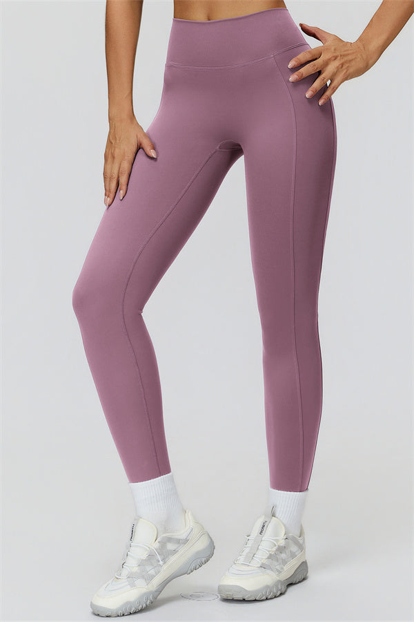 The Fyra Crop Tank Leggings 2-Piece Set