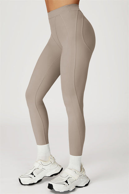 The Conquer Leggings