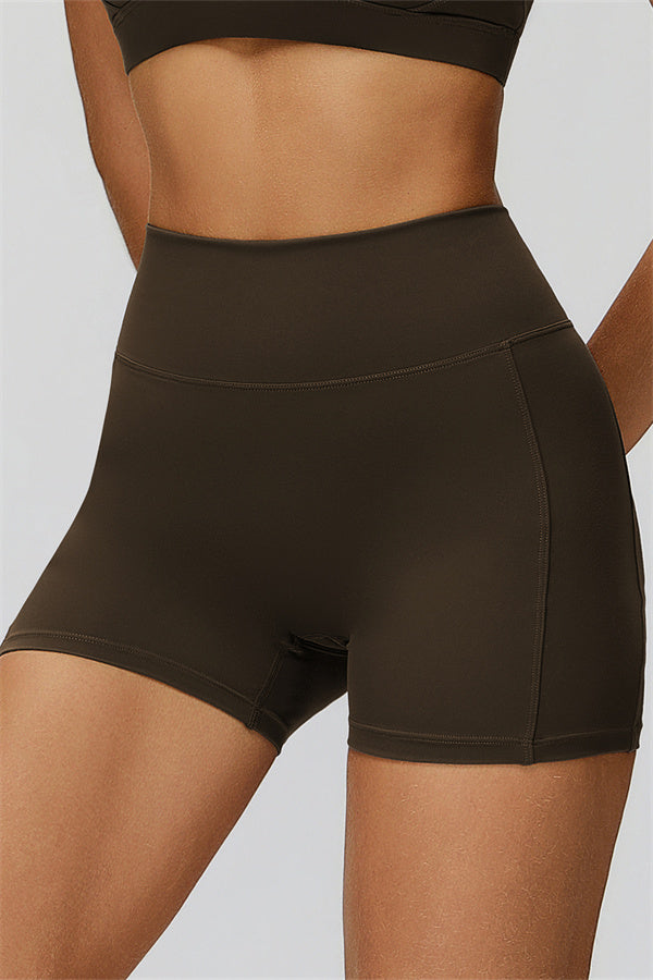 The Fyra Crop Tank Shorts 2-Piece Set