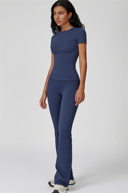 The Oasis T-shirt Flared Leggings 2-Piece Set