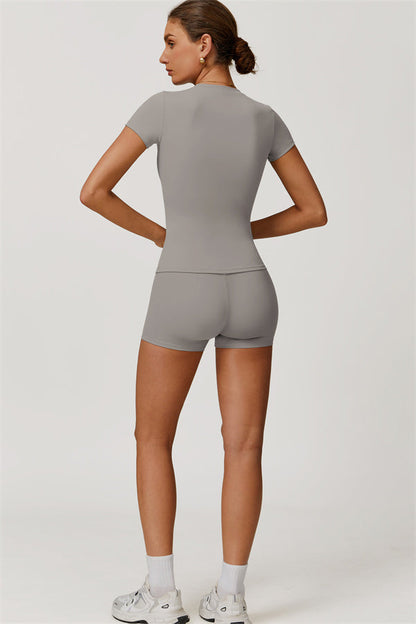 The Oasis T-shirt Shorts 2-Piece Set
