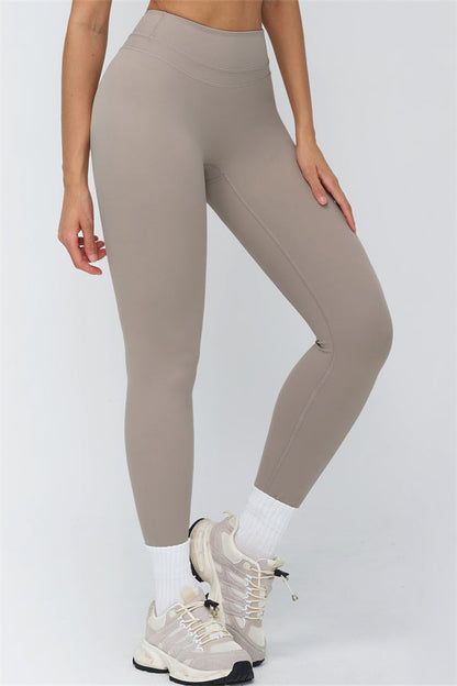 The Stride Crop Top Leggings 2-Piece Set