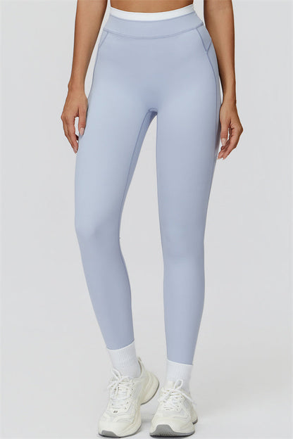 The Canyon Sports Bra Leggings 2-Piece Set