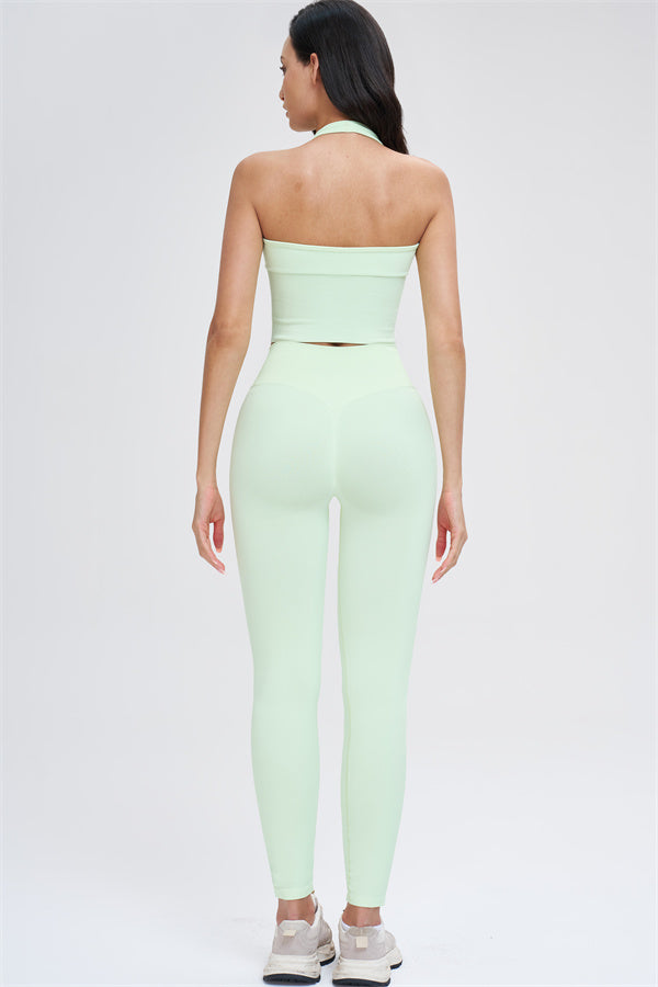 The Whim Sports Bra Leggings 2-Piece Set